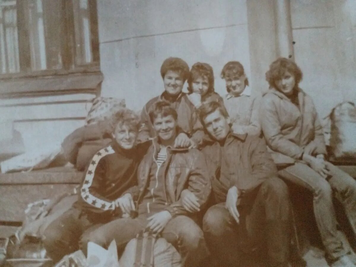 На вокзале, перед отъездом.