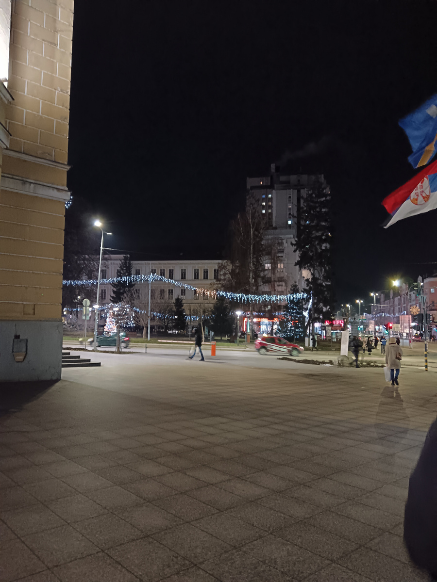 Новогоднии украшения улиц Ужице.