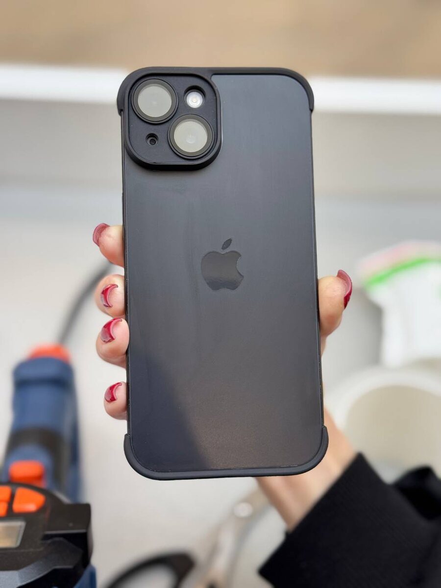 iPhone 16/16 Pro Max в защитной пленке