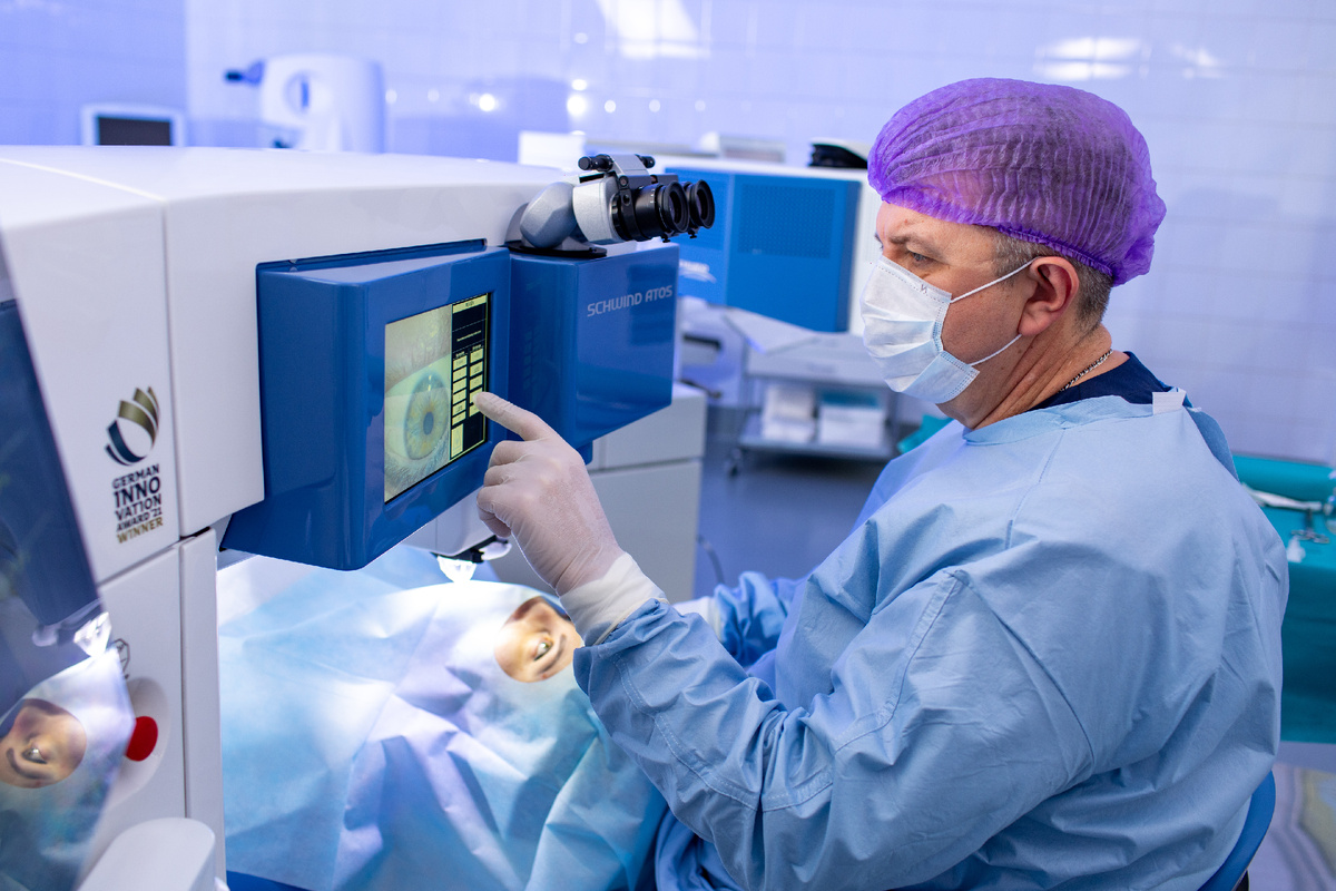 Лазерная коррекция зрения СмартСайт в клинике "Эксимер"