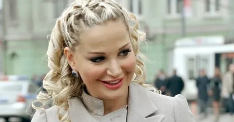 Иноагент Максакова восхищается Вайкуле и считает, что она кормила СССР