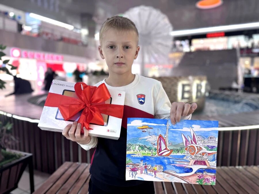 Победитель конкурса Максим Скрябин