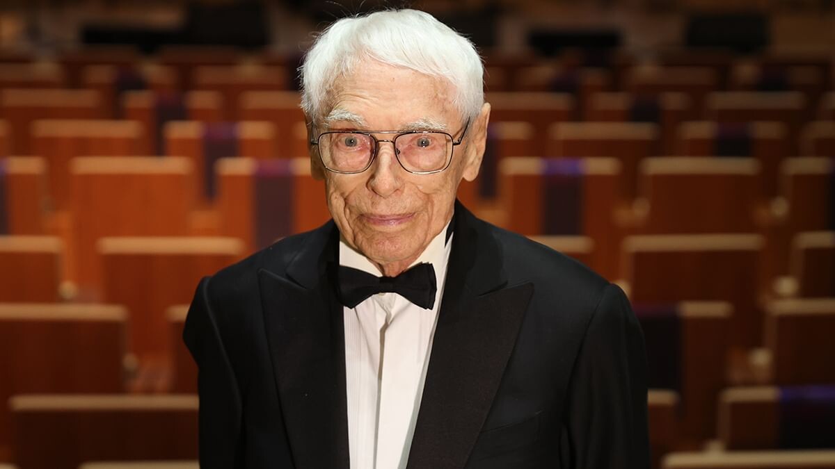 Александр Зацепин