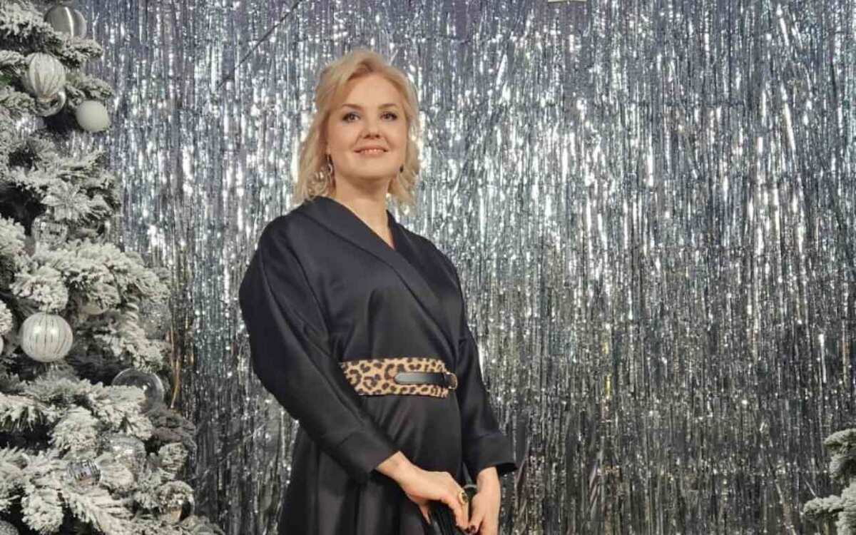    Председатель воронежской общественной палаты Наталия Хван посетила Рождественский благотворительный вечер Страница Наталии Хван в «ВК»