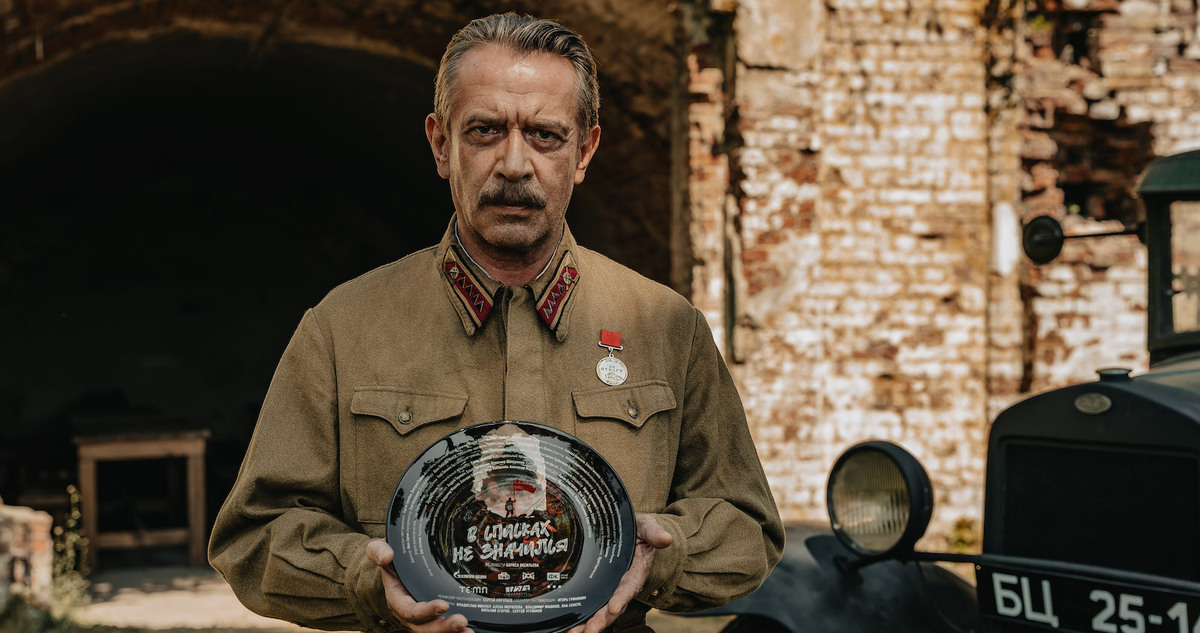 Владимир Машков на съемках фильма «В списках не значился» 