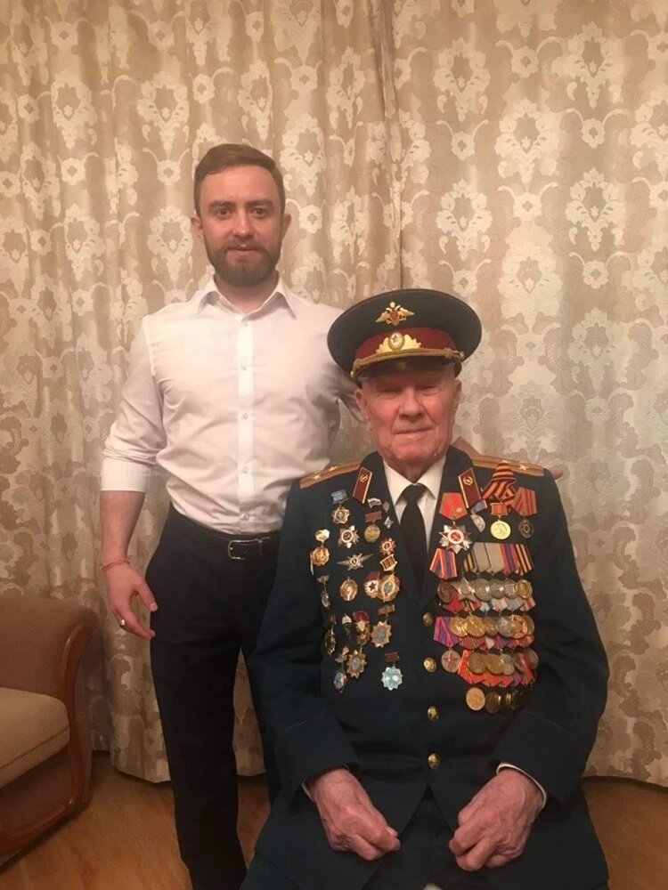    Любимый дедушка Сергея Ганжи - ветеран Великой Отечественной войны. Фото: Из личного архива семьи Ганжи