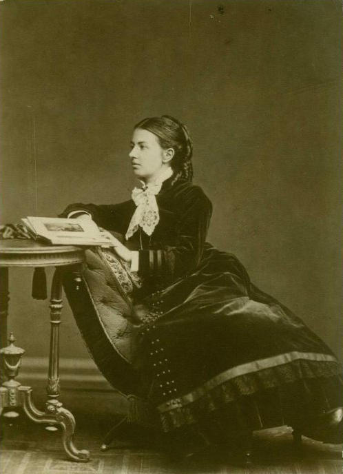 Софья Ковалевская. Фотография около 1868 г