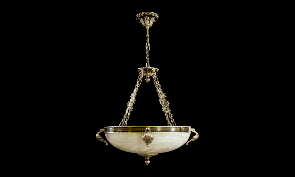 Люстра из камня НК-О-25 Р (405): https://granistilia.ru/catalog/gostinye-i-aksessuary/lyustra-iz-kamnya-nk-o-25-r-405/