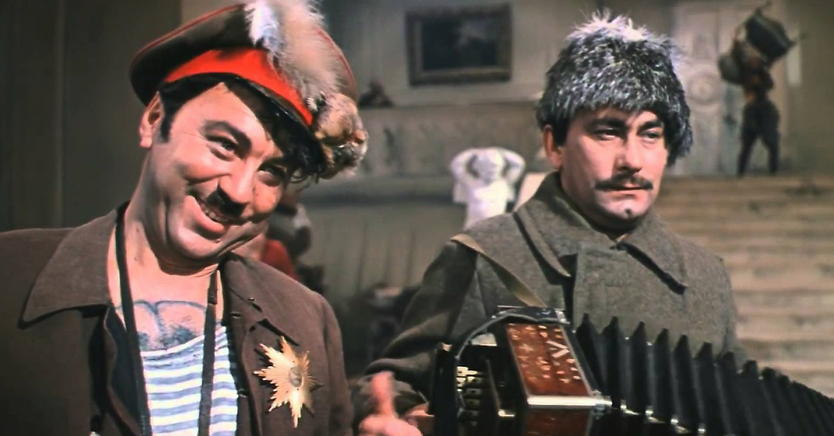 Кадр из фильма "Свадьба в Малиновке".