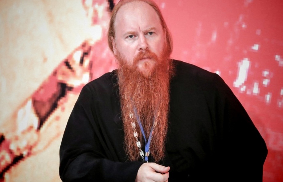 Дмитрий Рощин — протоиерей, настоятель храма святителя Николая на трёх горах (г. Москва).