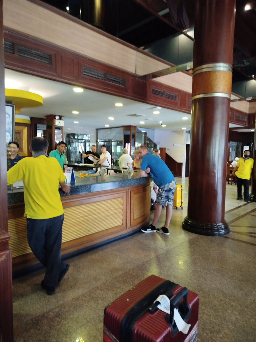 Ресепшн Отеля Паттайя Гарден 