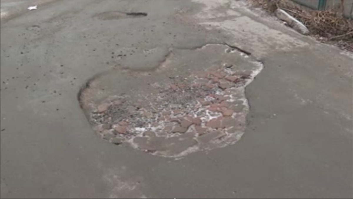    Ямы - убийцы подвесок авто: в курских судах десятки исков