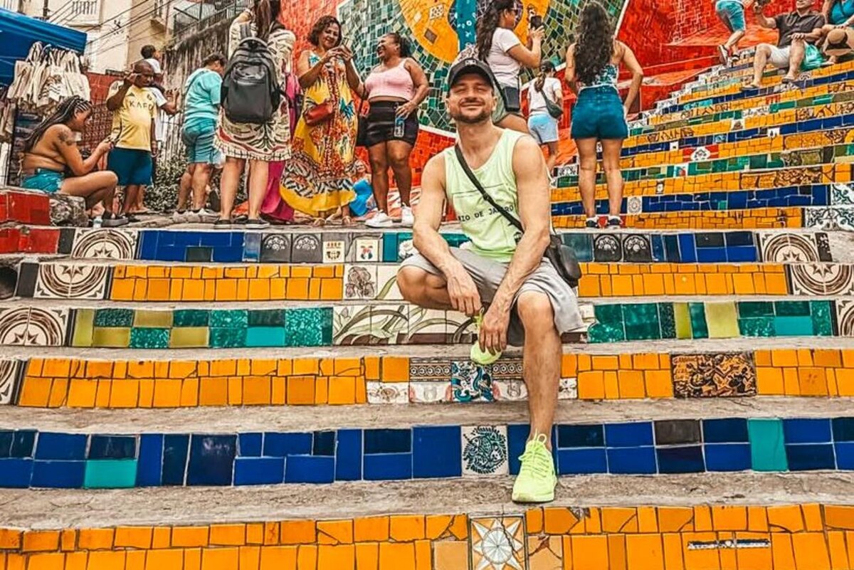    Сергей Лазарев Соцсети