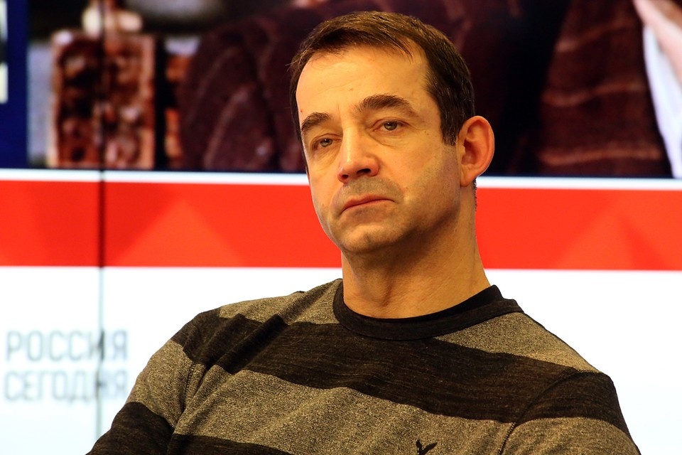    Певцов рассказал, что последний свой спектакль он сыграл 24 ноября прошлого года Борис КУДРЯВОВ