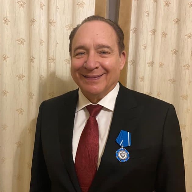 Максим Дунаевский