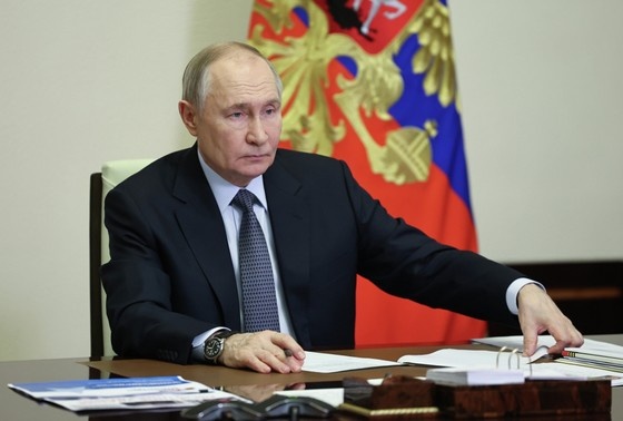    Владимир Путин