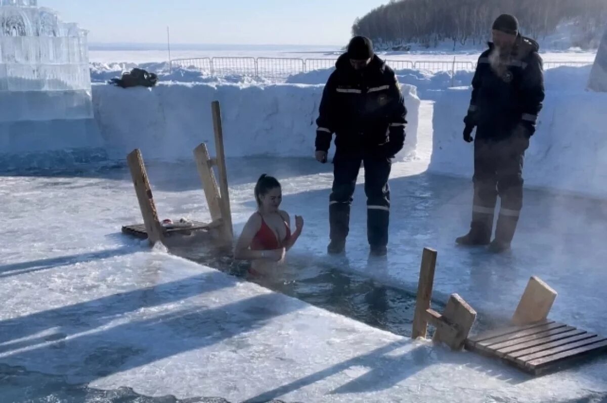    В округе Тверской области призвали отказаться от крещенских купаний