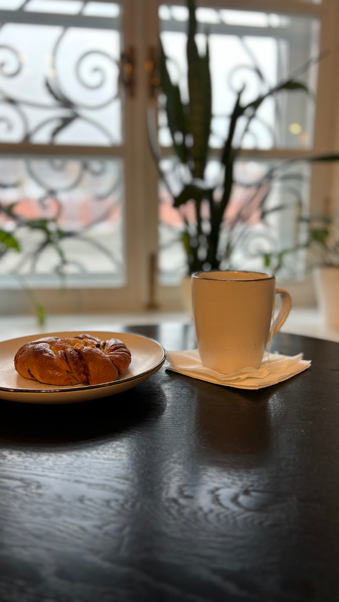 В кафе на набережной. Фото автора 