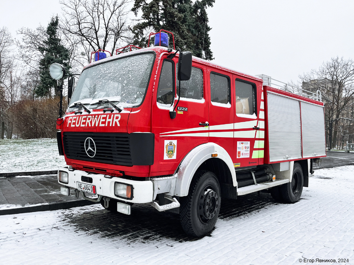 Автоцистерна пожарная TLF 16/25 на шасси Mercedes-Benz 1222 AF производства Schlingmann. Гуманитарная помощь пожарным Харьковской области.