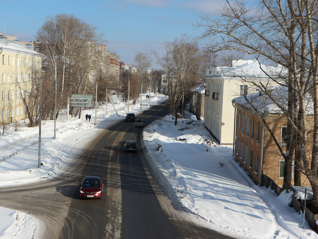    Кировчане просят установить урны на улице Ивана Попова