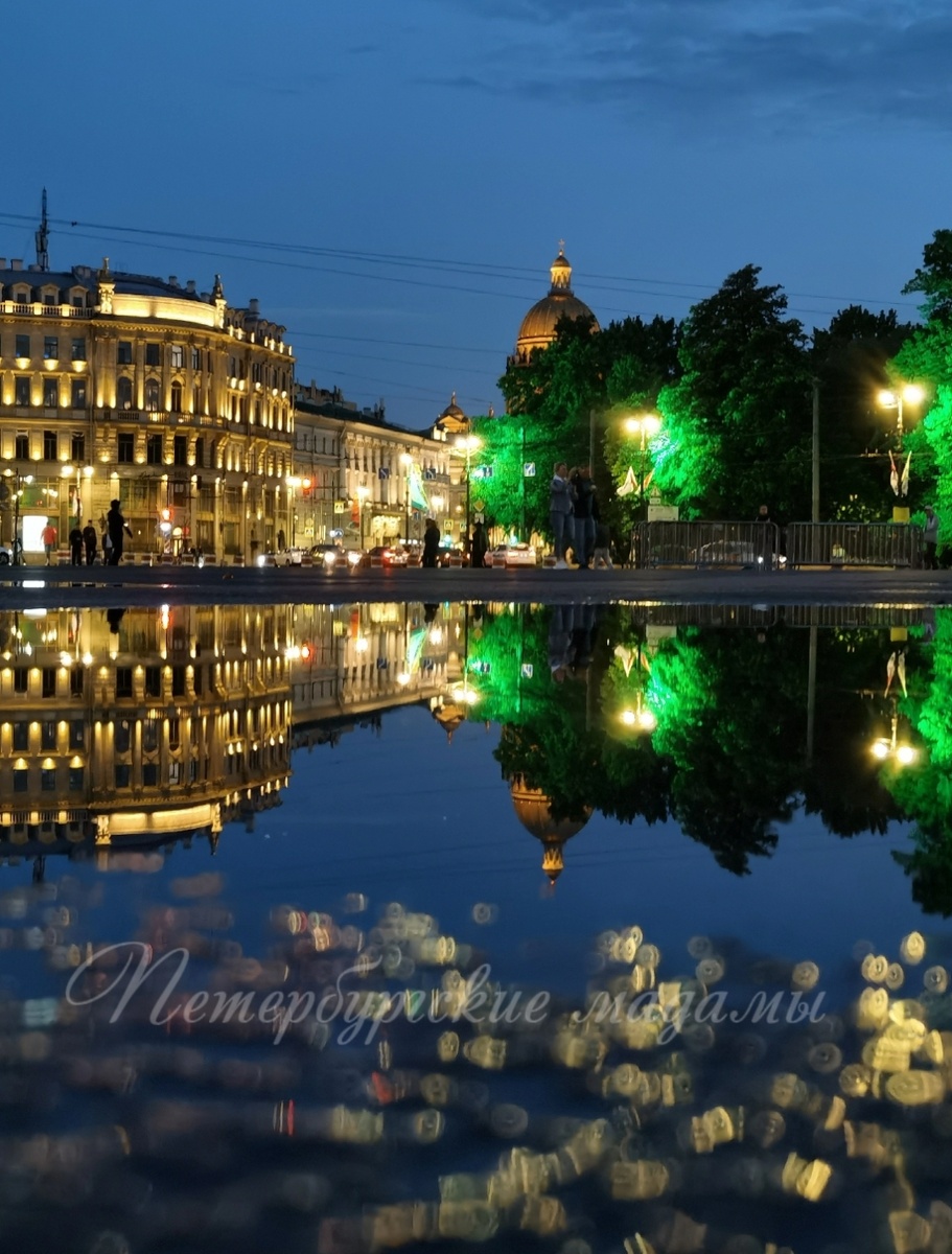 Исаакиевский собор. Вид с Дворцовой площади