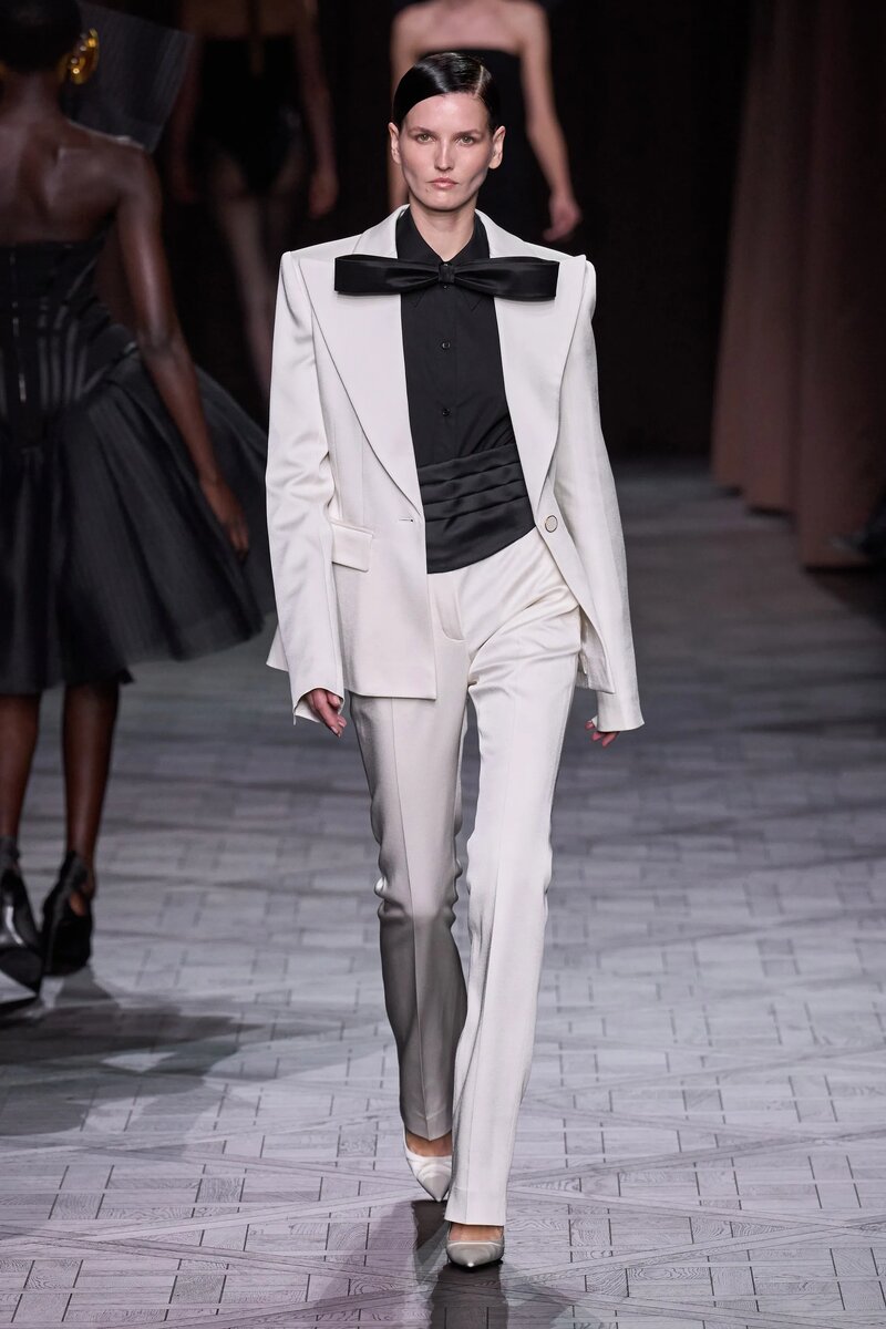 Nina Ricci Spring 2025