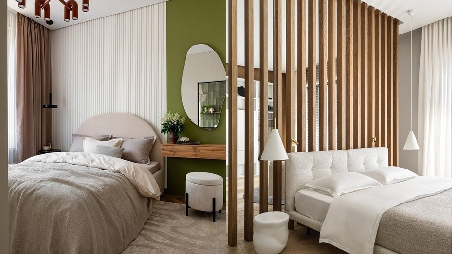 Слева проект Алины Мурашовой, справа проект Елены Холомьевой