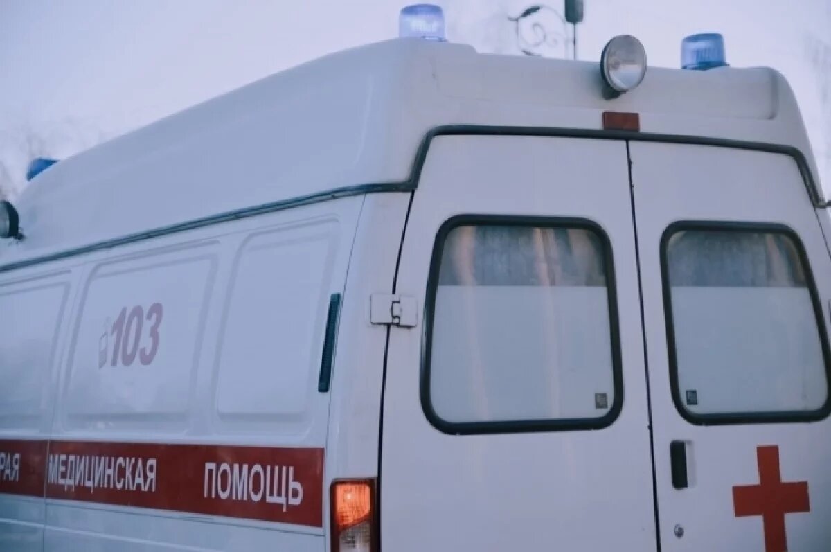    В Рыбинске госпитализировали пожилого мужчину, которого избили двое парней