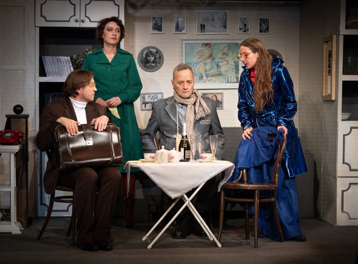 Спектакль «Невероятный вечер» // Фото с сайта крымского драмтеатра им. Горького в ВК