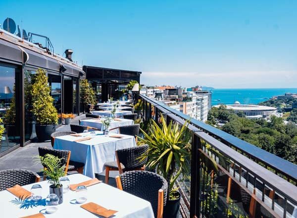 Руфтоп бар Spago в Стамбуле