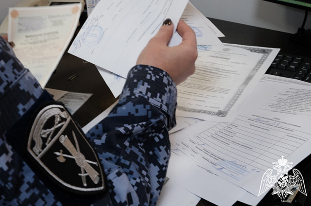 Тверские росгвардейцы за прошлую неделю выявили 10 правонарушений в сфере оборота оружия