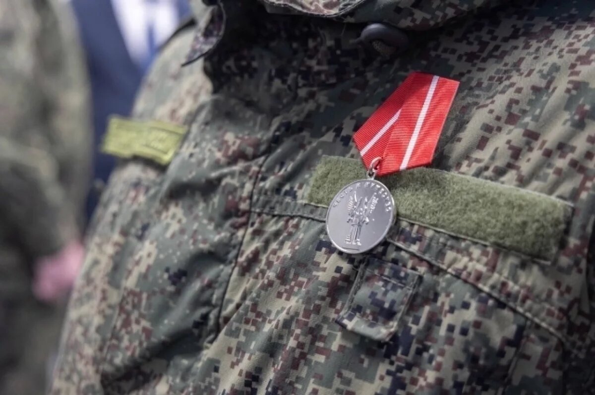    Тульский губернатор наградил военнослужащих, отразивших атаку БПЛА