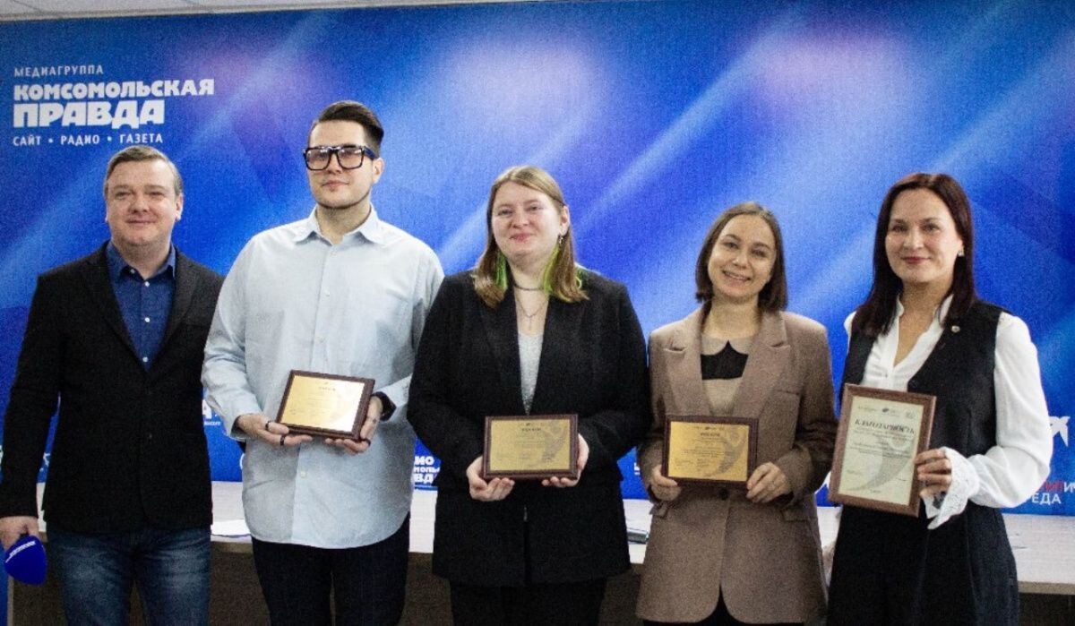     В Челябинске определили ТОП-10 медианаставников. Источник: pravmin.gov74.ru Автор фото: Любовь Ланчева