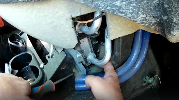 замена отопителя уаз