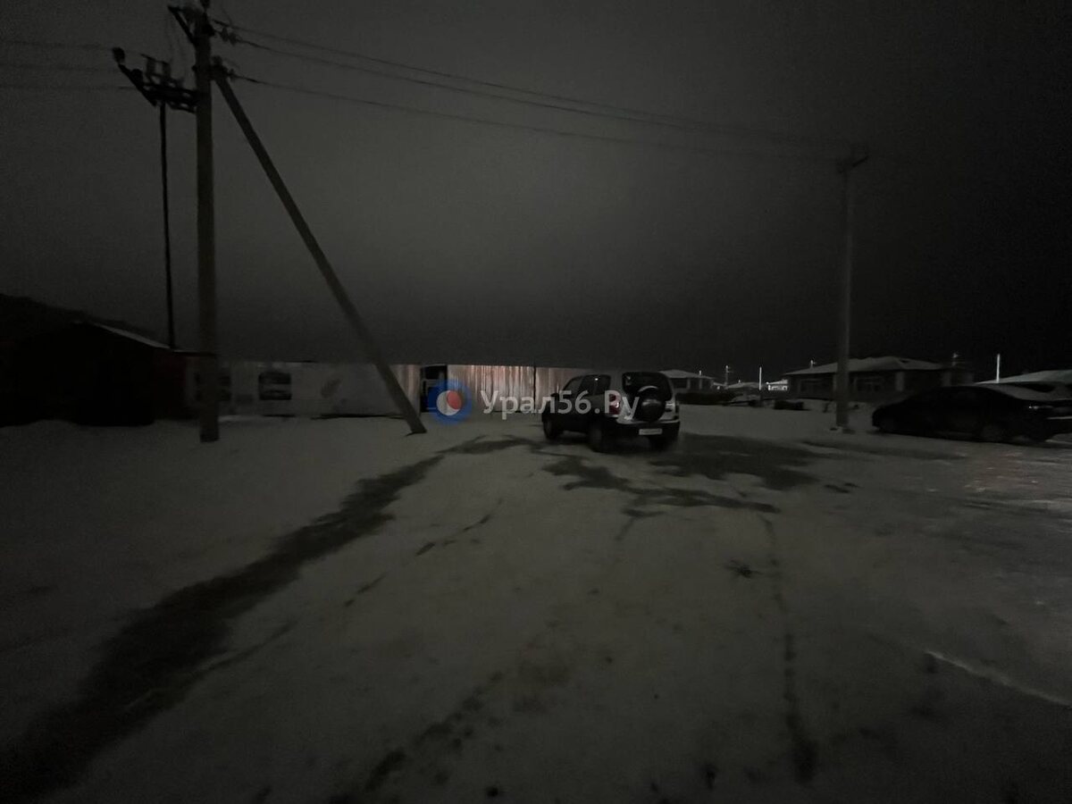    В Орске снова произошел пожар в микрорайоне «Звездный». Сейчас здесь все спокойно