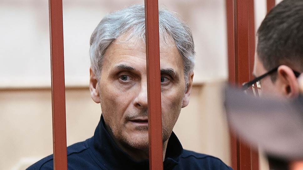 Александр Вадимович Хорошавин — бывший губернатор Сахалинской области с 2007 по 2015 год. (фото с сайта:bnkomi.ru)