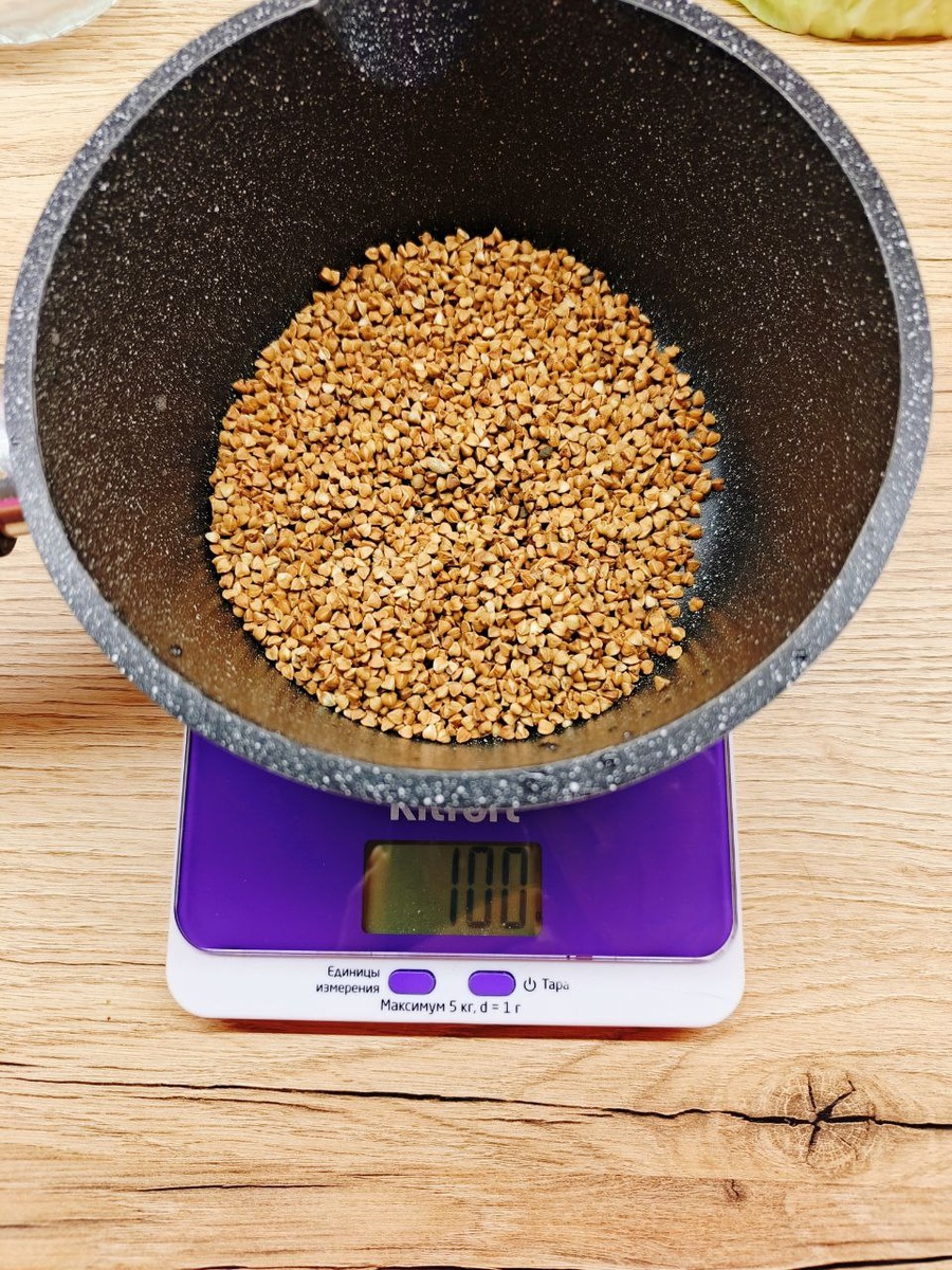 Здесь ~340 ккал и 70 грамм углеводов