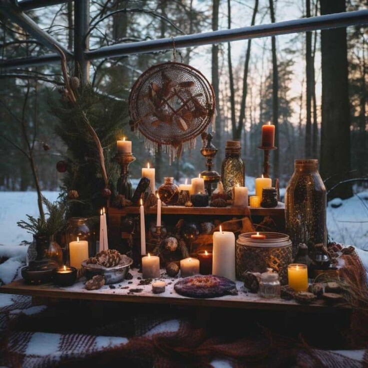 Вдохновение для создания алтаря к Имболку | Колесо Года | Pink Witch