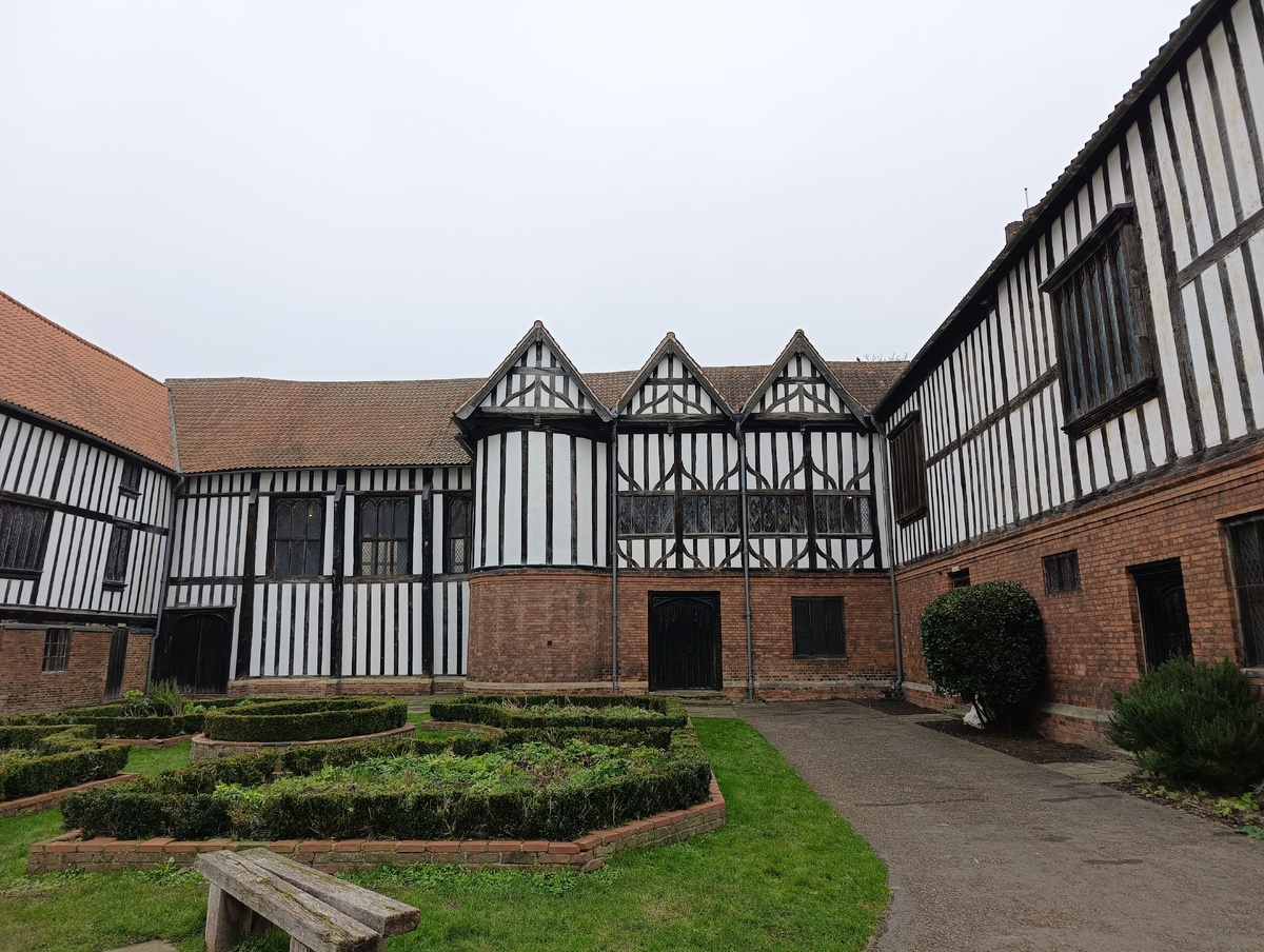 Гейнсборо Олд Холле