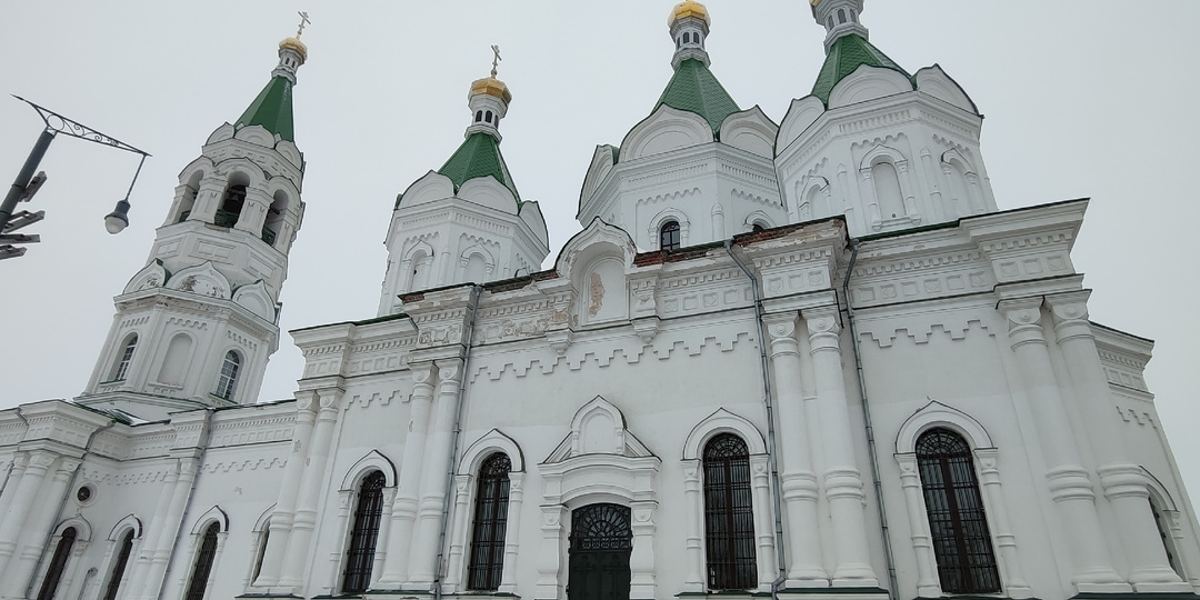 Собор Александра Невского в Егорьевске - центральный храм города, строившийся всем миром