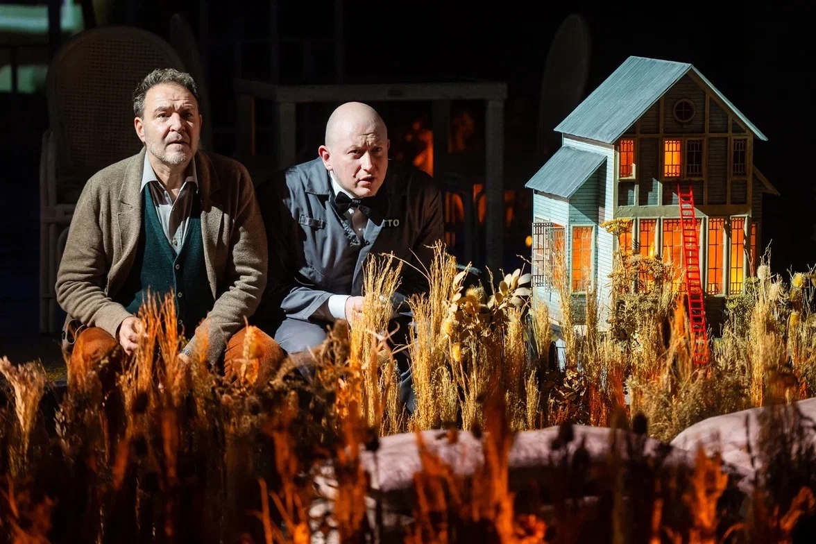 Артем Цыпин (Александр), Роман Зайдуллин (Отто). Автор фото – Владимир Постнов.