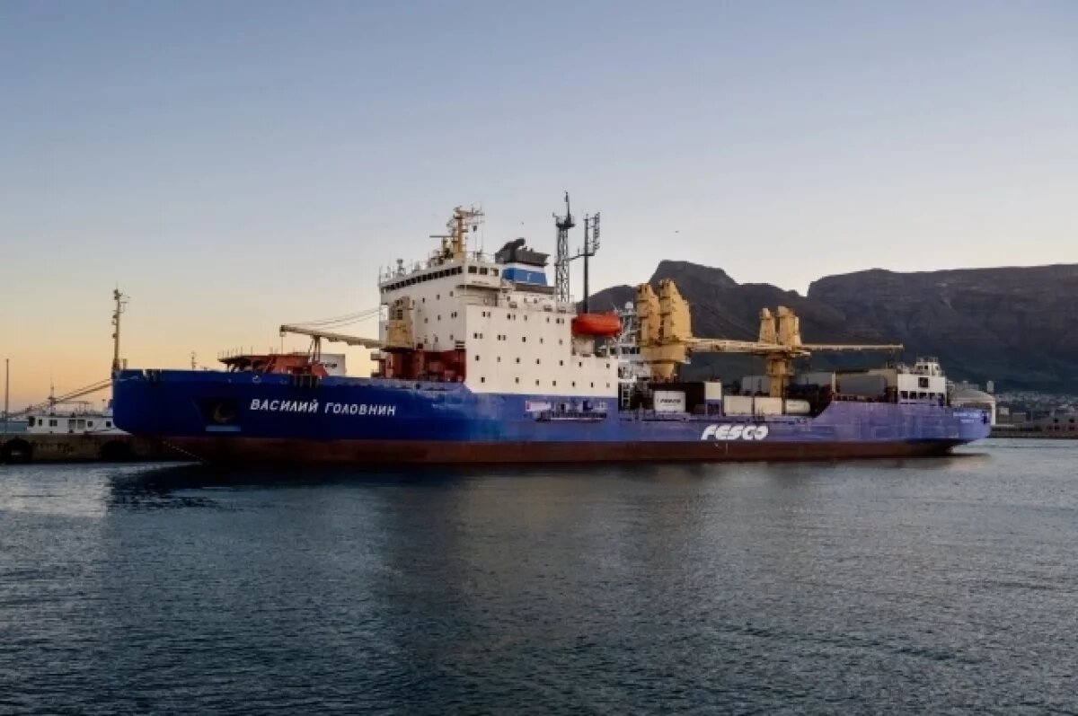    Судно компании FESCO отправилось в Антарктиду помогать индийским полярникам