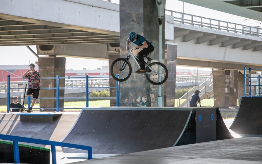    Скейт-площадка на пересечении Пулковского шоссе и Дунайского проспектаgov.spb.ru