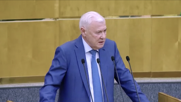 Пред­се­датель ко­мите­та Го­сударс­твен­ной Ду­мы по фи­нан­со­вому рын­ку Ана­толий Ак­са­ков