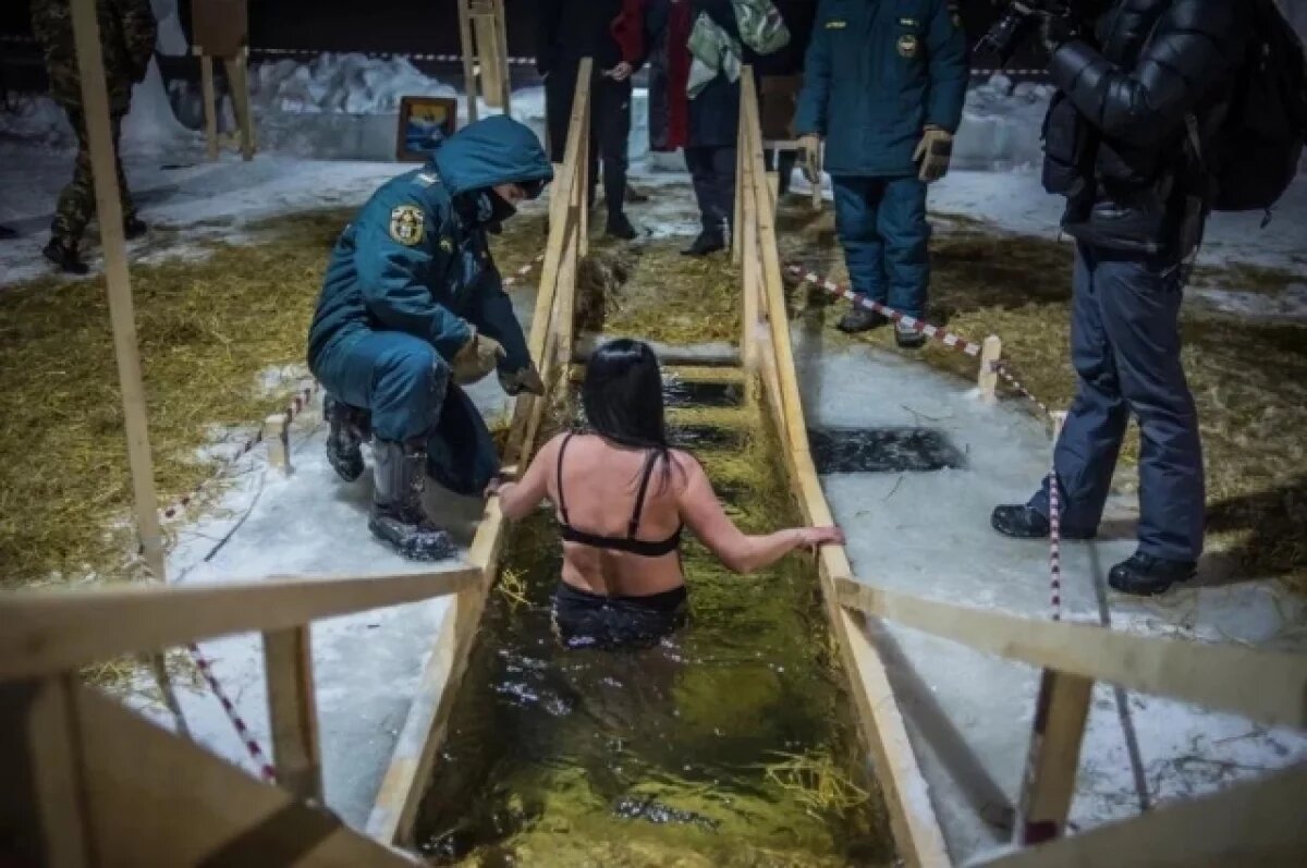    «Богохульством» в Новосибирске назвали крещенские купания