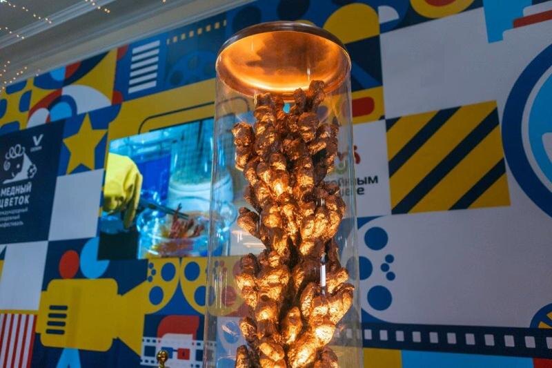    Фото предоставлено организаторами. Главный приз "Медный цветок"