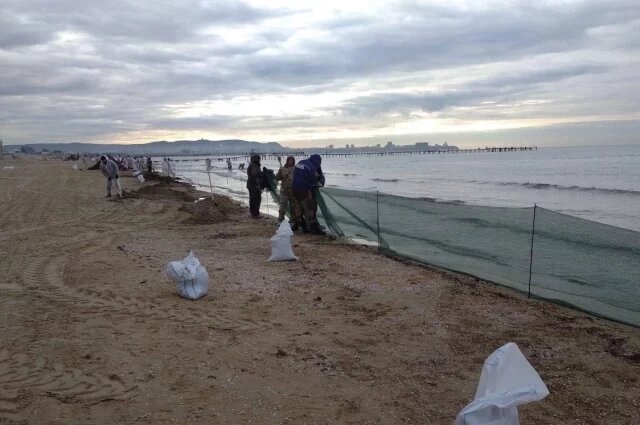    Хроника ликвидации ЧС. Месяц с крушения танкеров в Керченском проливе