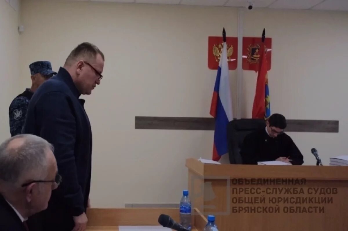    В Брянске начался суд над отцом стрелявшей в гимназии девочки