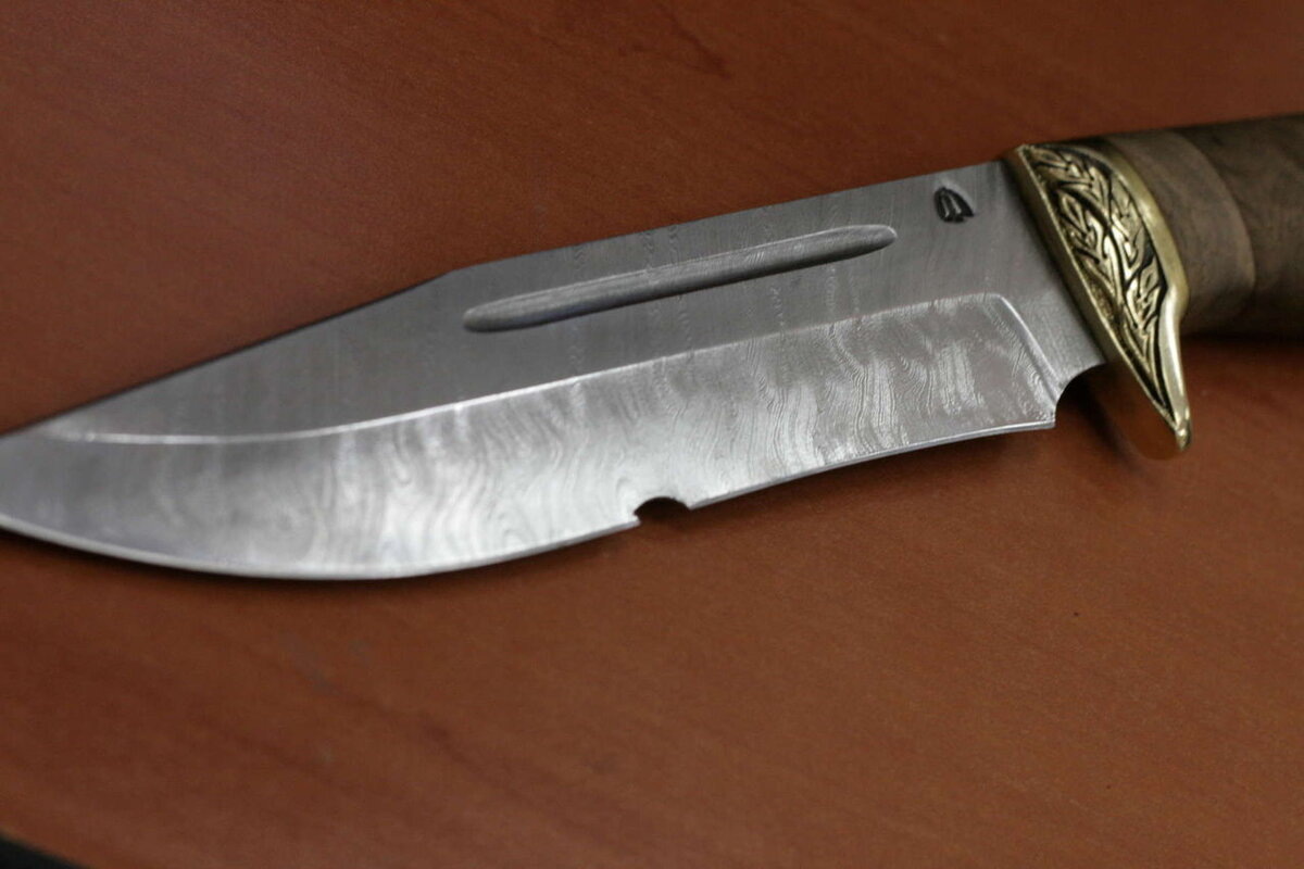 Крошение лезвия клинка.