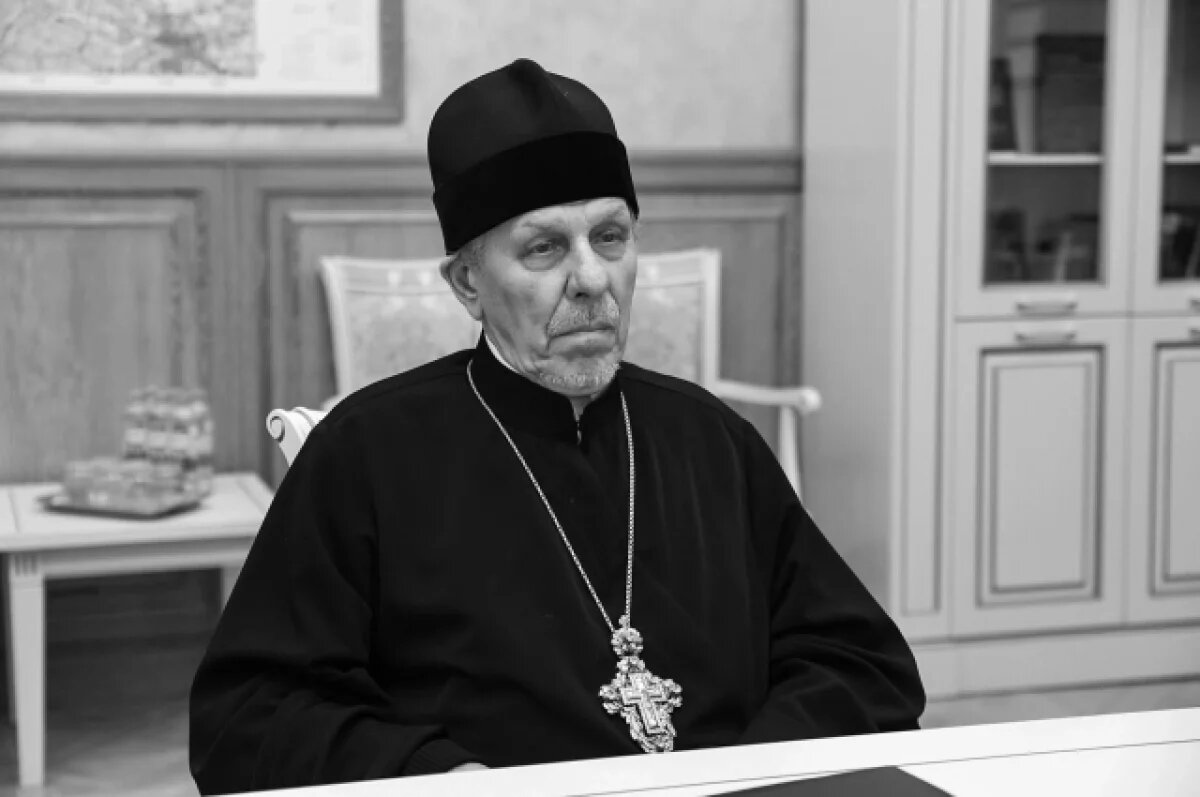    Умер настоятель церкви Алексий Злобин, видевший расстрел Белого дома